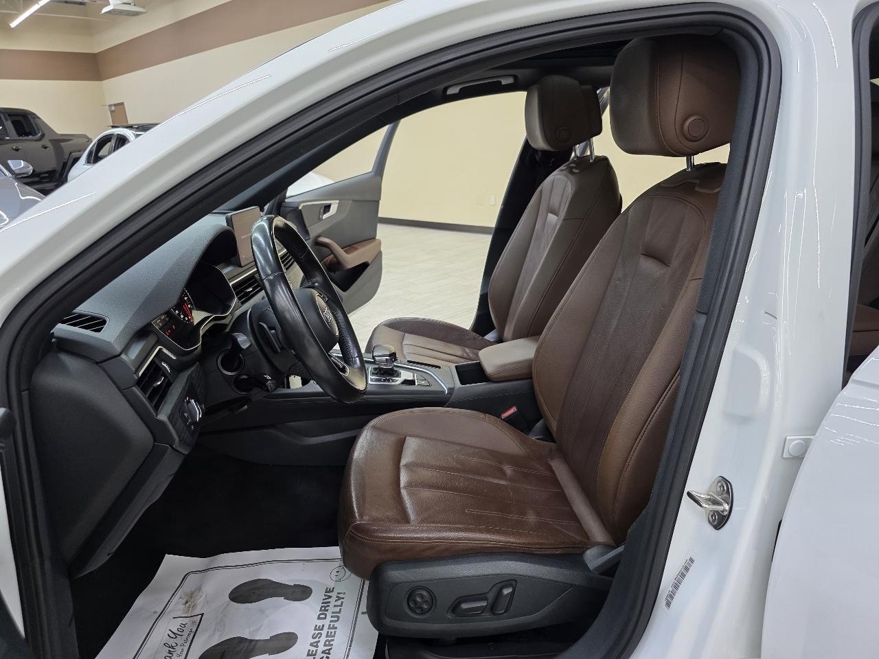 Audi A4 2.0T Premium Sedan 2017