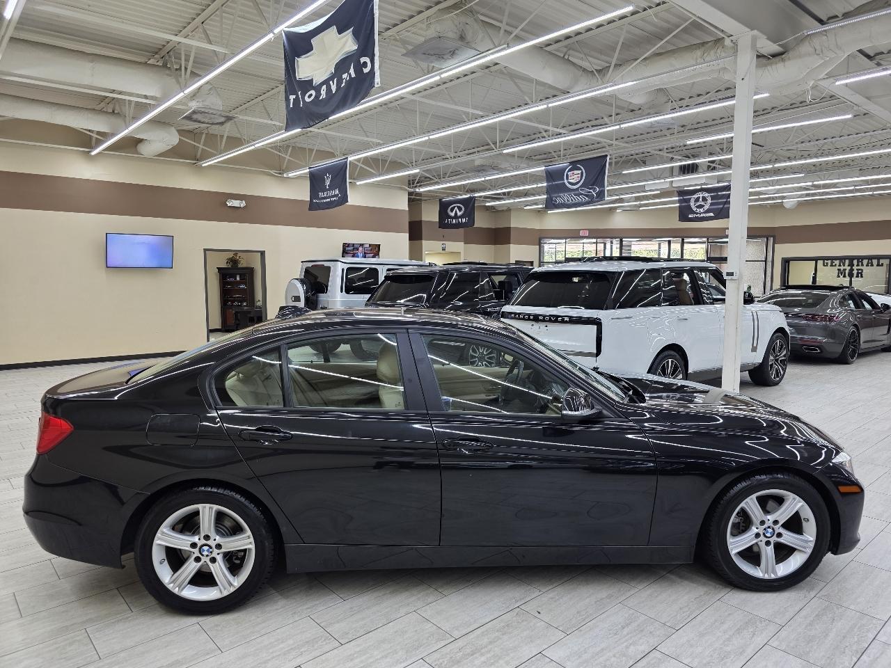 BMW 3-Series 328i Sedan 2013