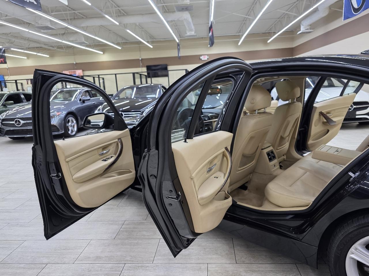 BMW 3-Series 328i Sedan 2013