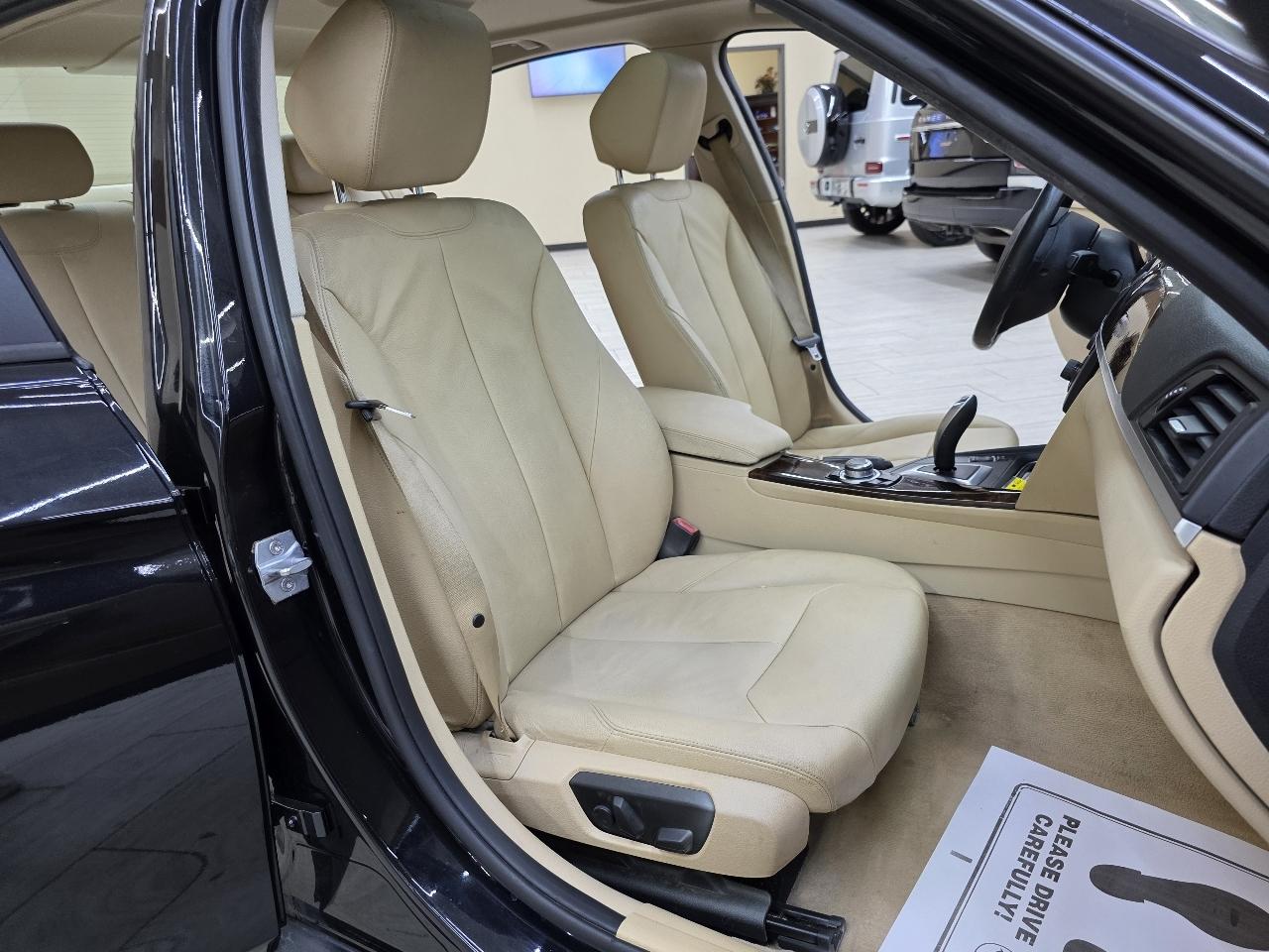 BMW 3-Series 328i Sedan 2013