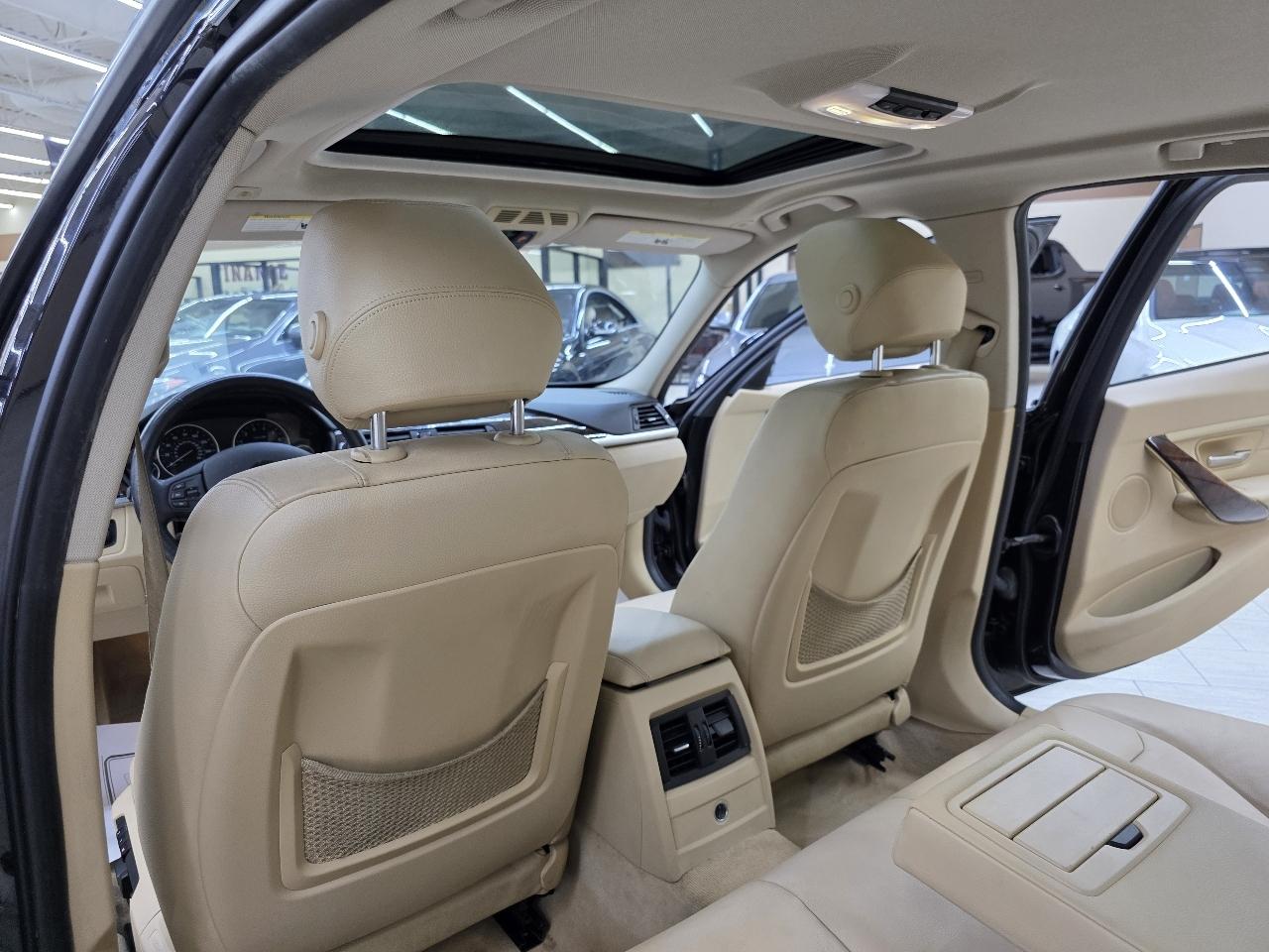 BMW 3-Series 328i Sedan 2013