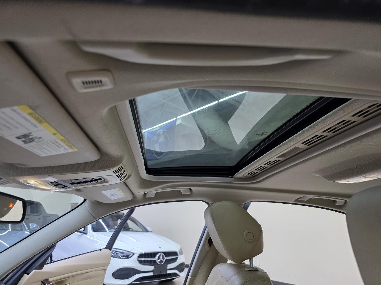 BMW 3-Series 328i Sedan 2013