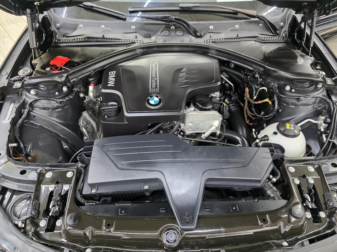 BMW 3-Series 328i Sedan 2013