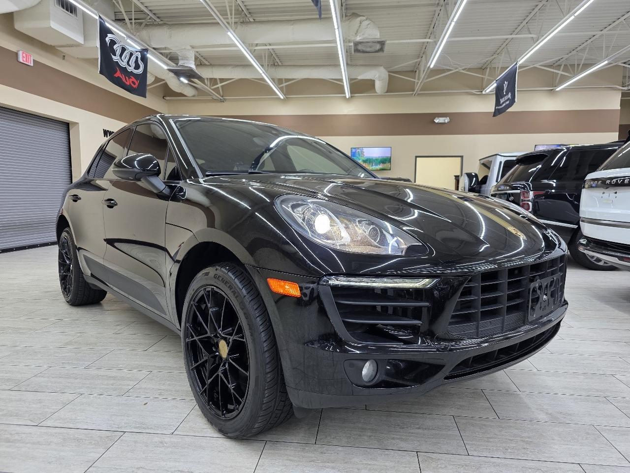 Porsche Macan  2018
