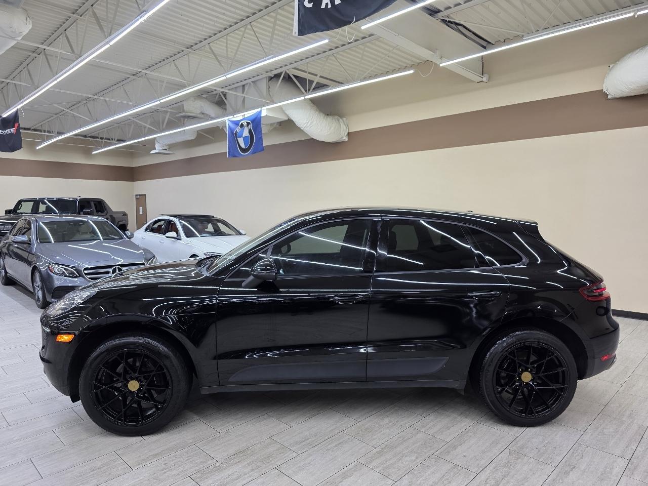 Porsche Macan  2018