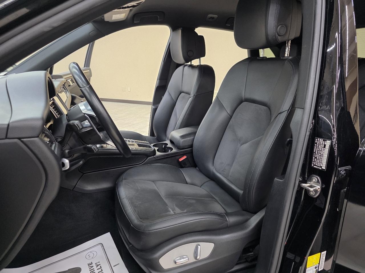 Porsche Macan  2018