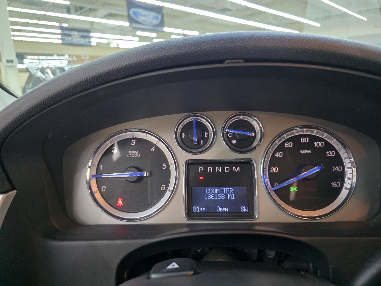 Cadillac Escalade 2WD Luxury 2012