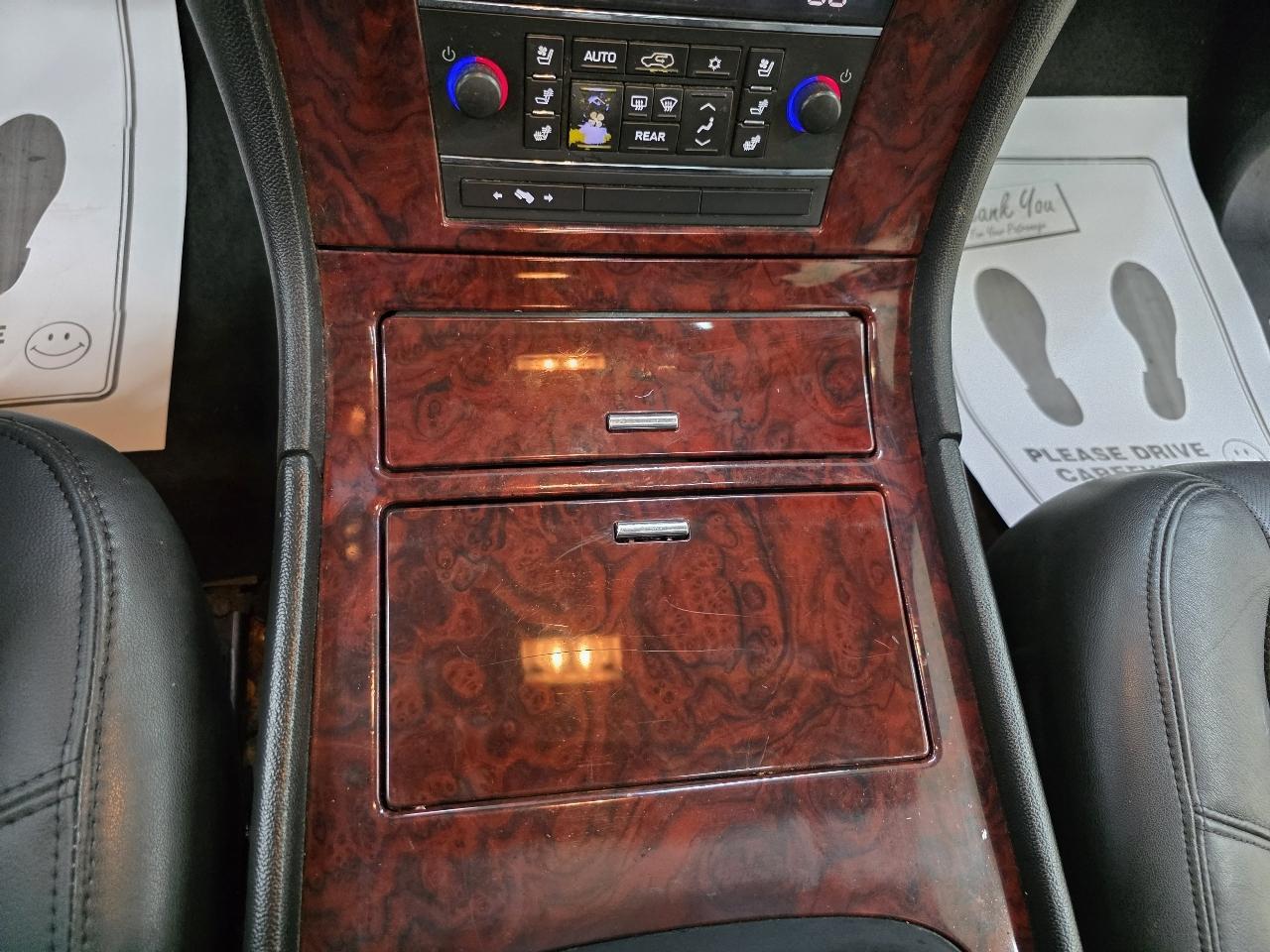 Cadillac Escalade 2WD Luxury 2012