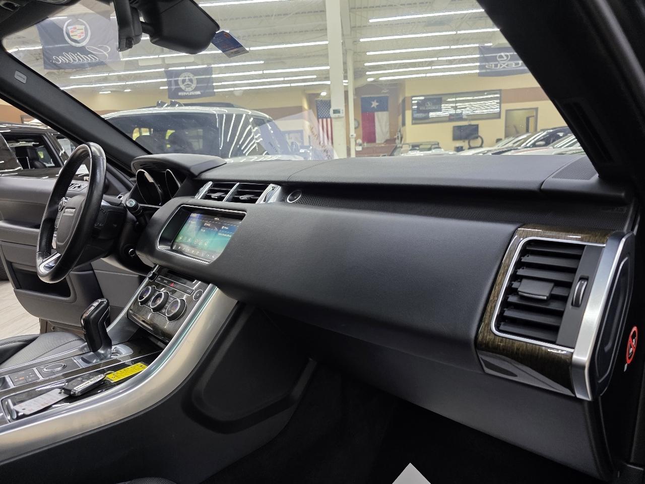 Land Rover Range Rover Sport SE 2017