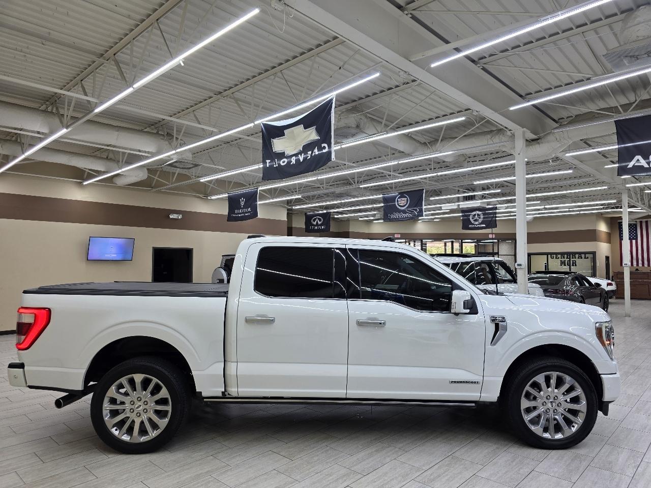 Ford F-150 Limited 4WD SuperCrew 5.5' Box 2023
