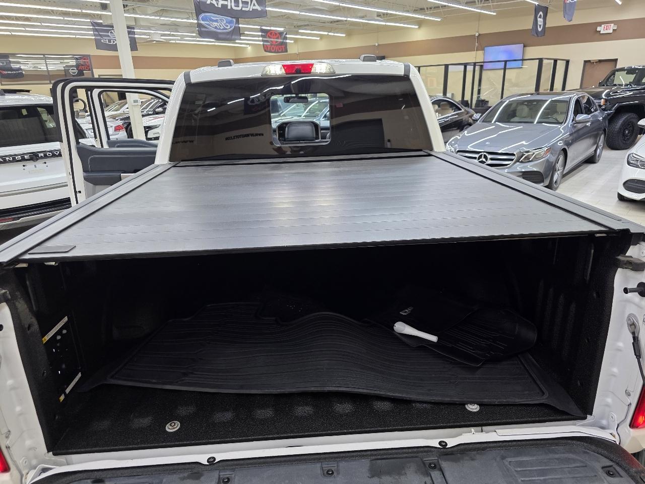 Ford F-150 Limited 4WD SuperCrew 5.5' Box 2023