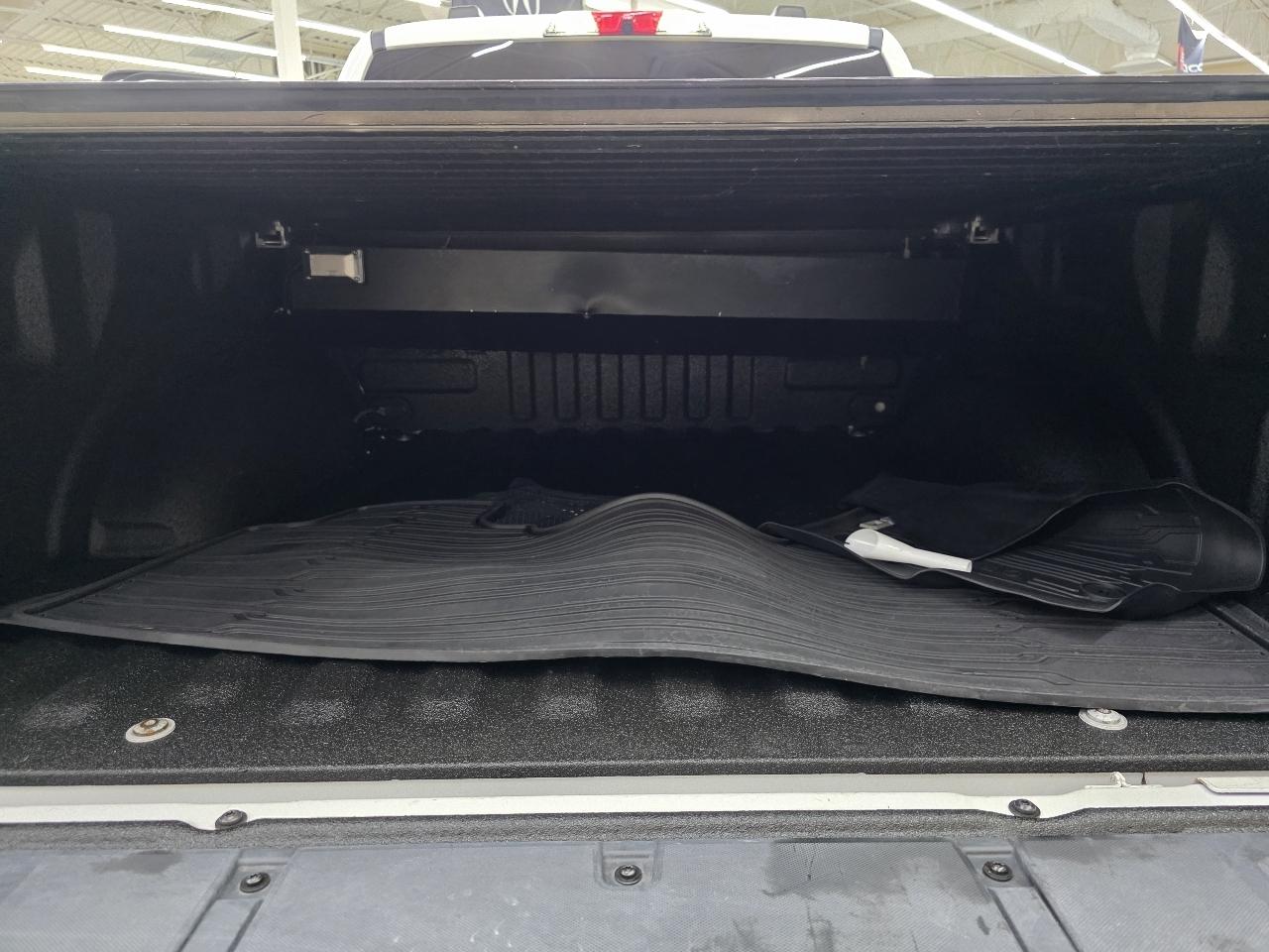 Ford F-150 Limited 4WD SuperCrew 5.5' Box 2023