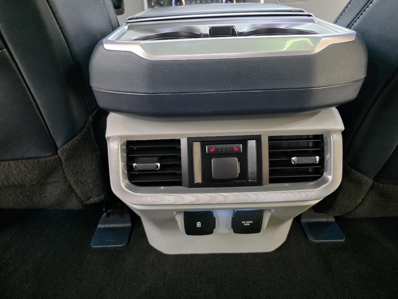 Ford F-150 Limited 4WD SuperCrew 5.5' Box 2023