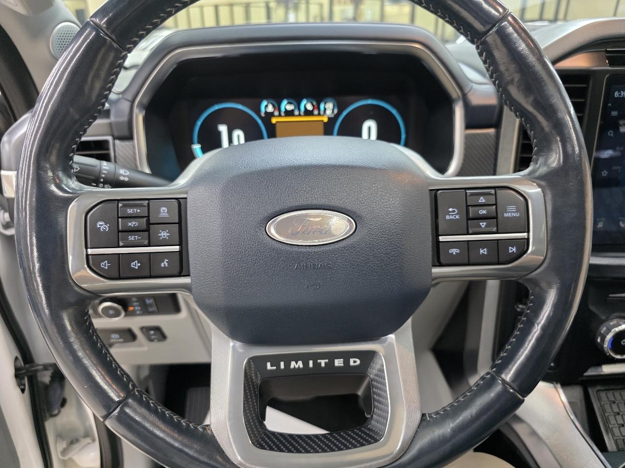 Ford F-150 Limited 4WD SuperCrew 5.5' Box 2023