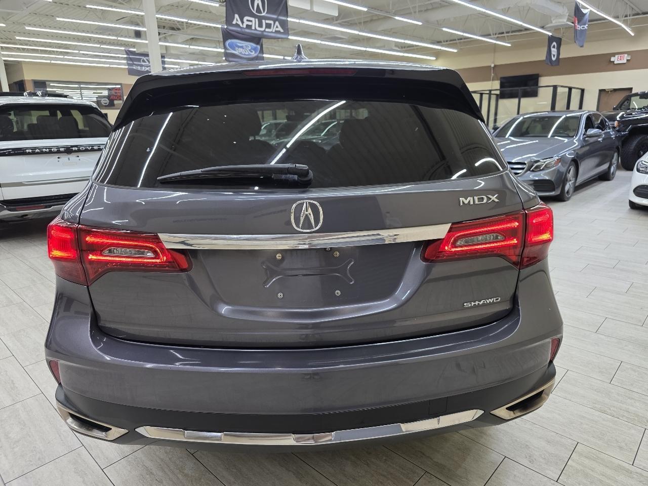 Acura MDX  2017