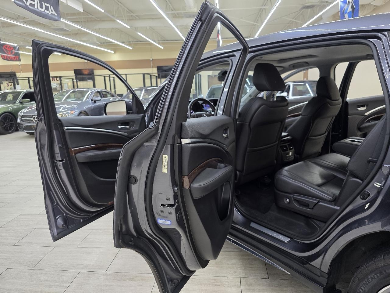 Acura MDX  2017