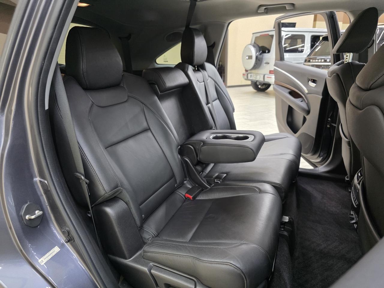 Acura MDX  2017