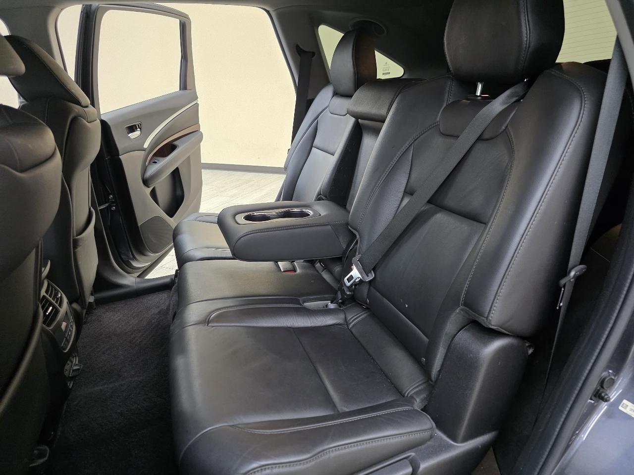 Acura MDX  2017