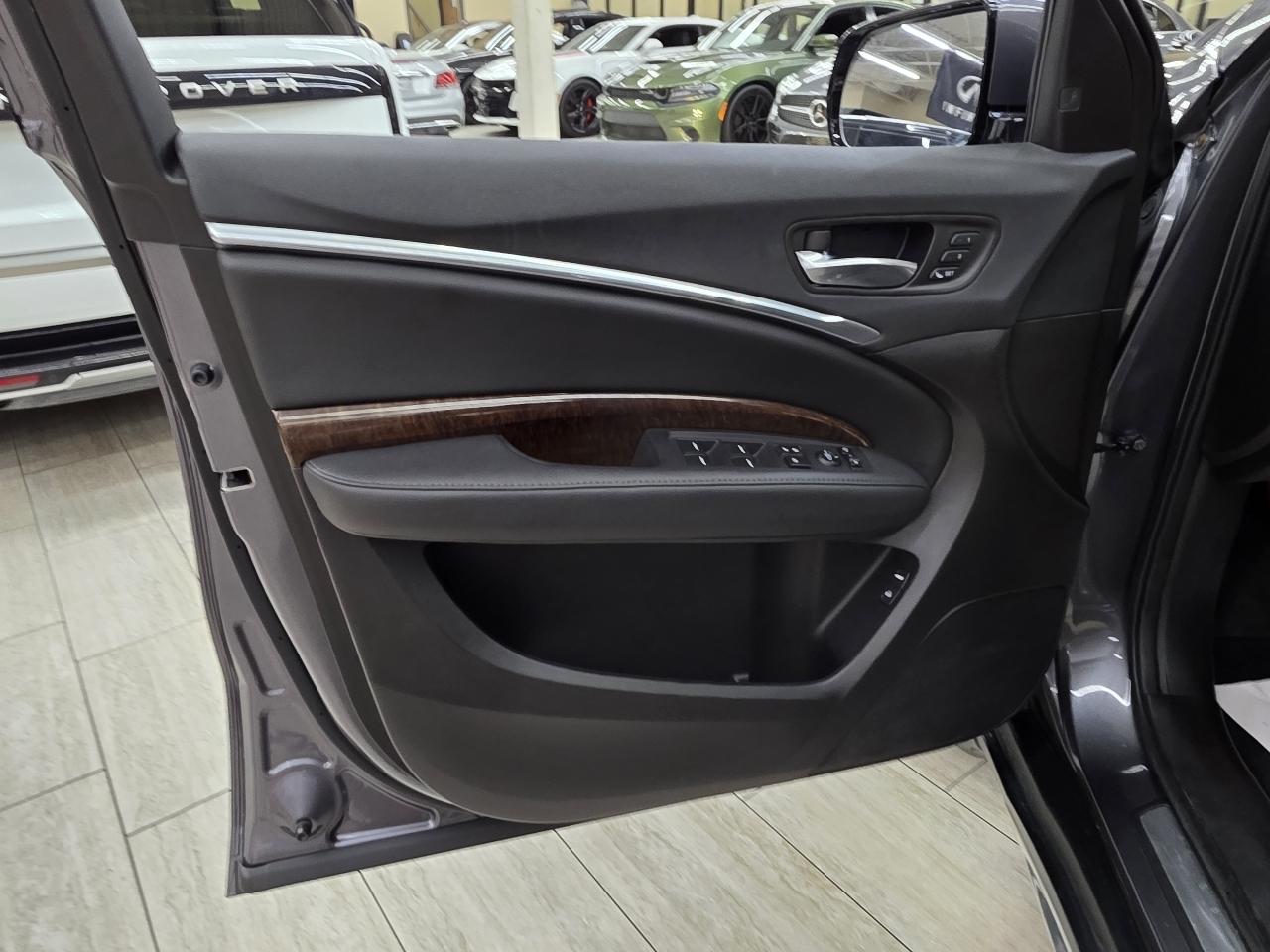 Acura MDX  2017