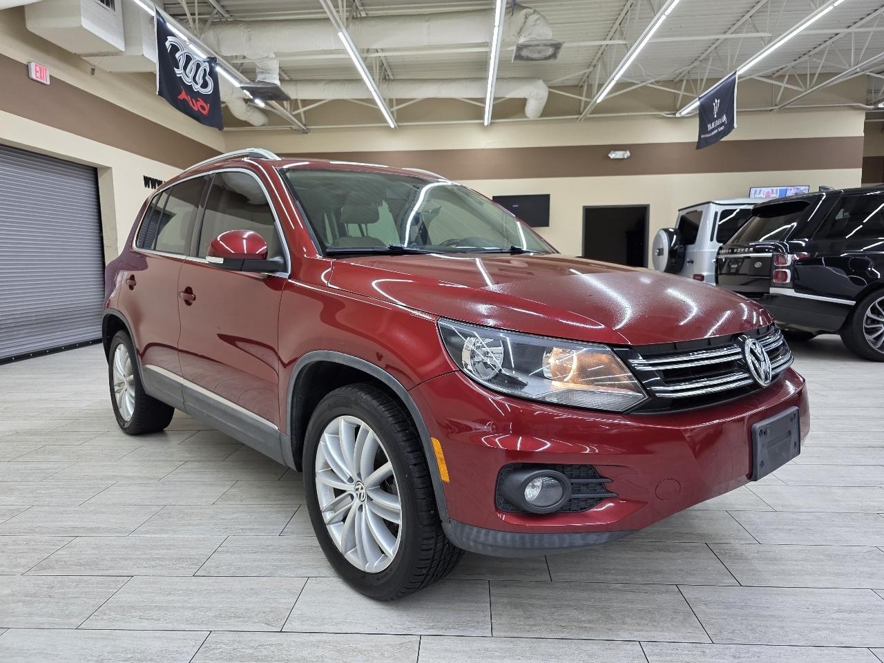 Volkswagen Tiguan S 2014