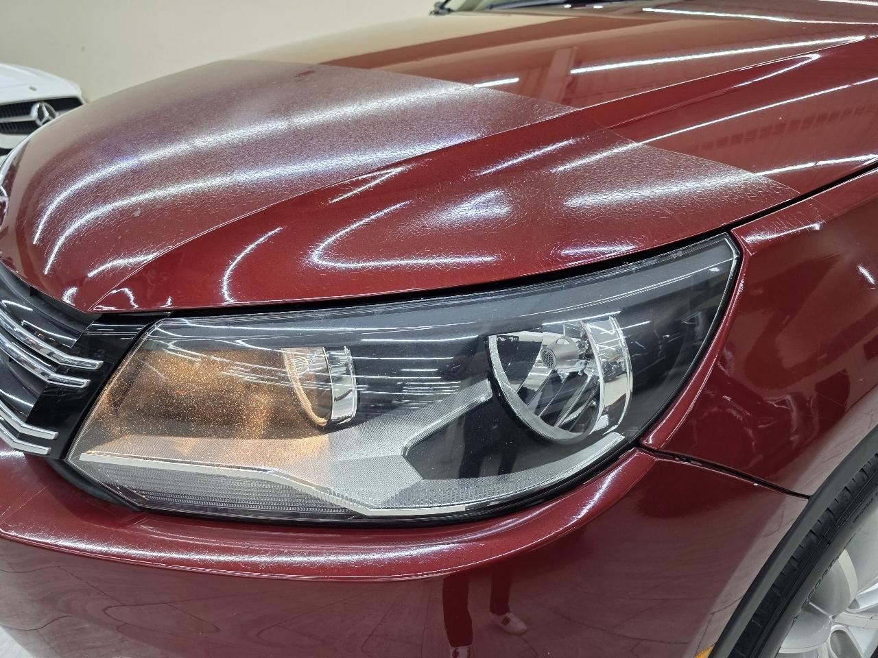 Volkswagen Tiguan S 2014