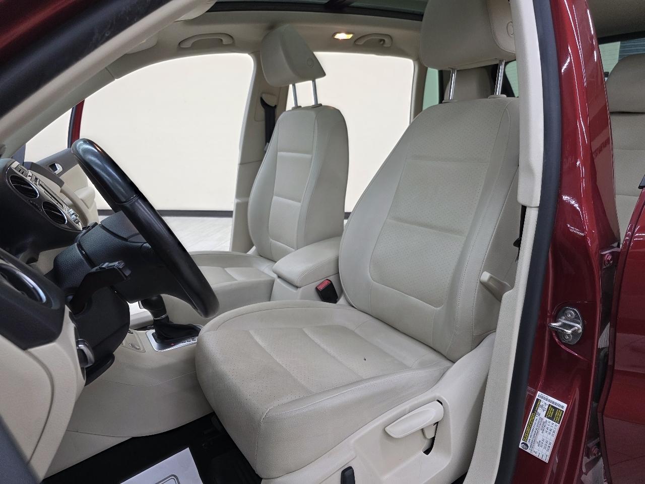 Volkswagen Tiguan S 2014