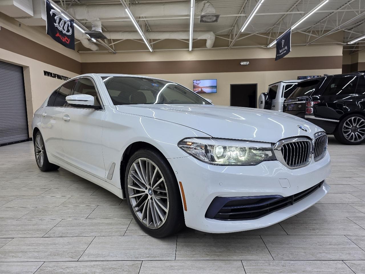 BMW 5-Series 530e iPerformance 2019