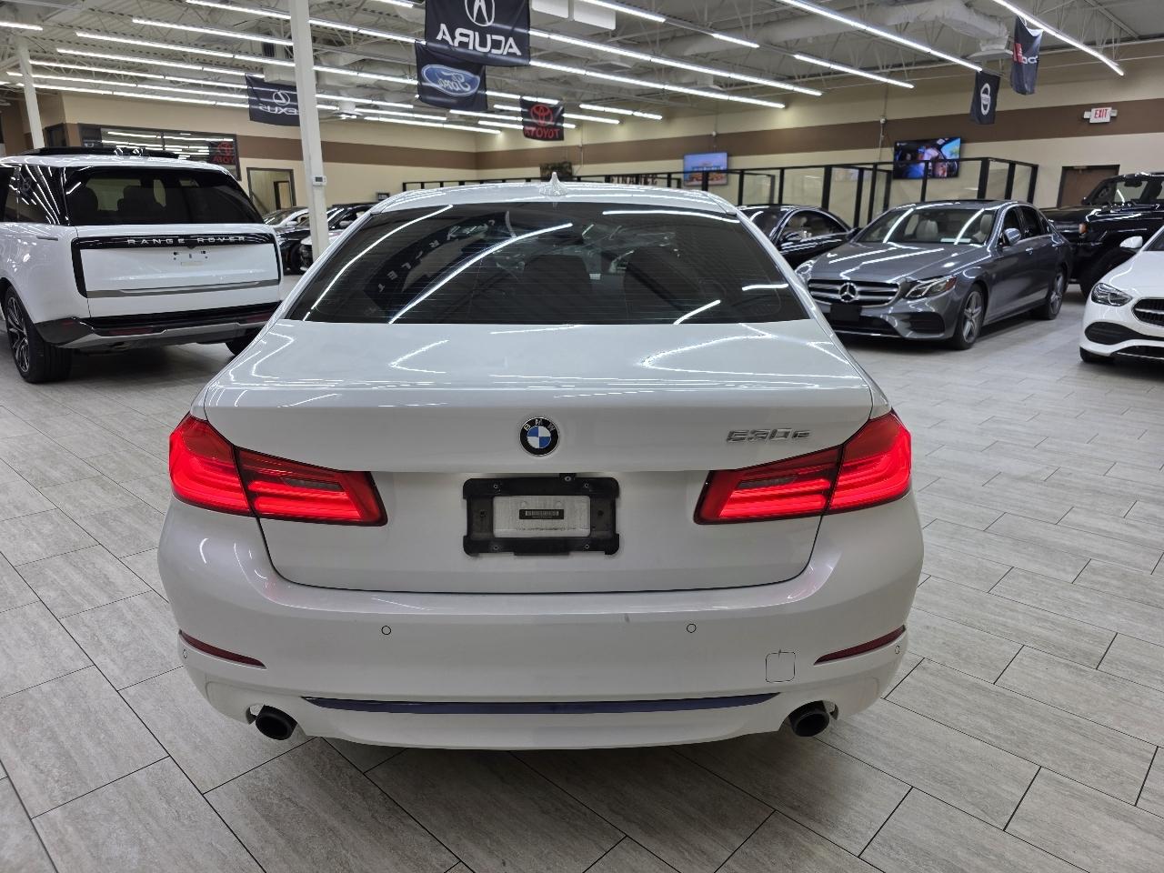 BMW 5-Series 530e iPerformance 2019