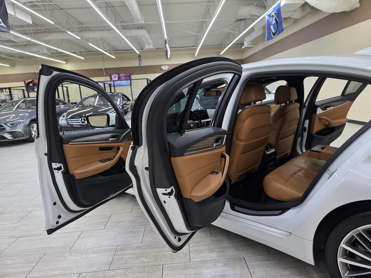 BMW 5-Series 530e iPerformance 2019