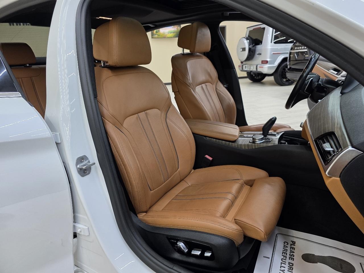 BMW 5-Series 530e iPerformance 2019