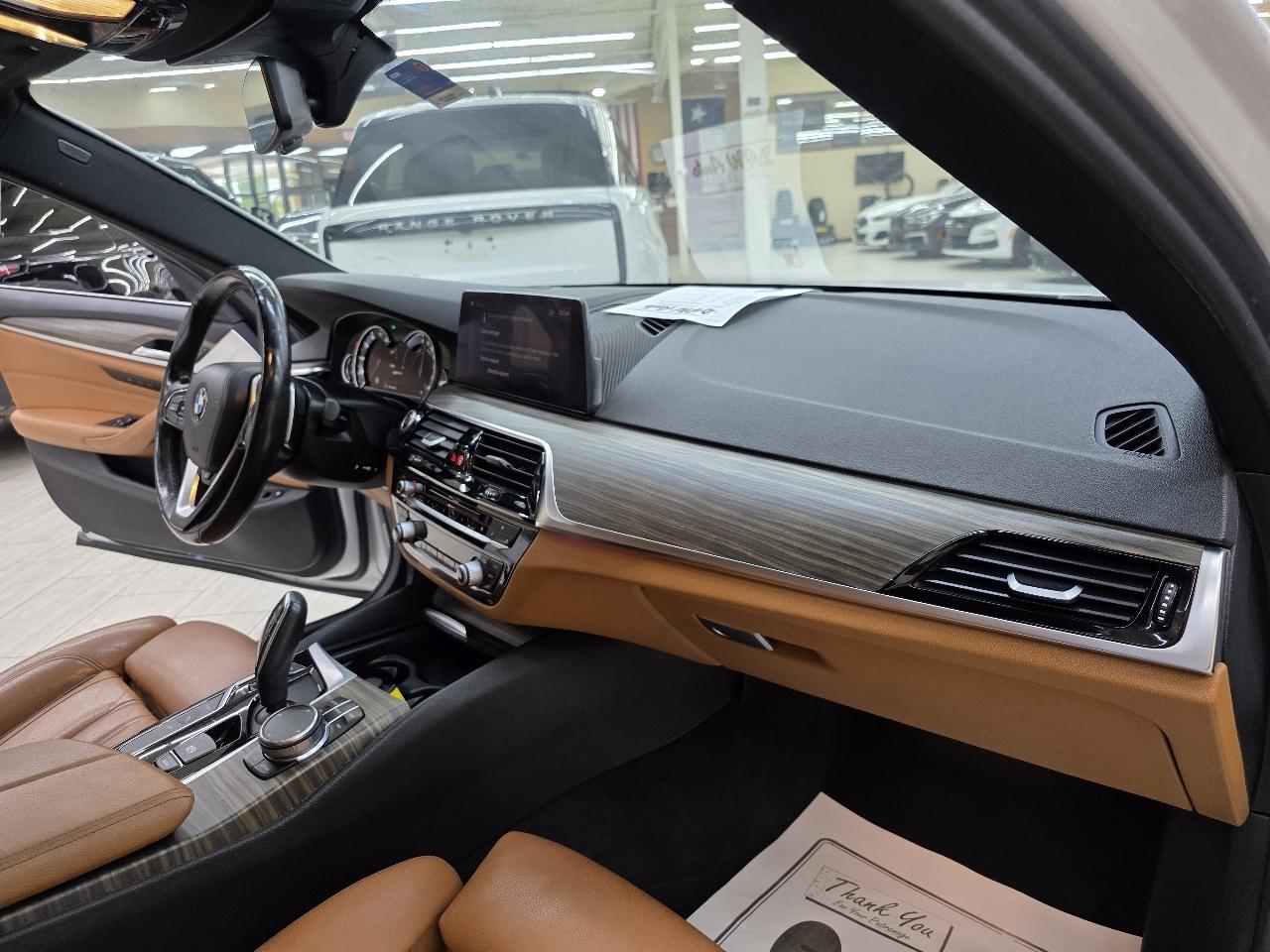 BMW 5-Series 530e iPerformance 2019