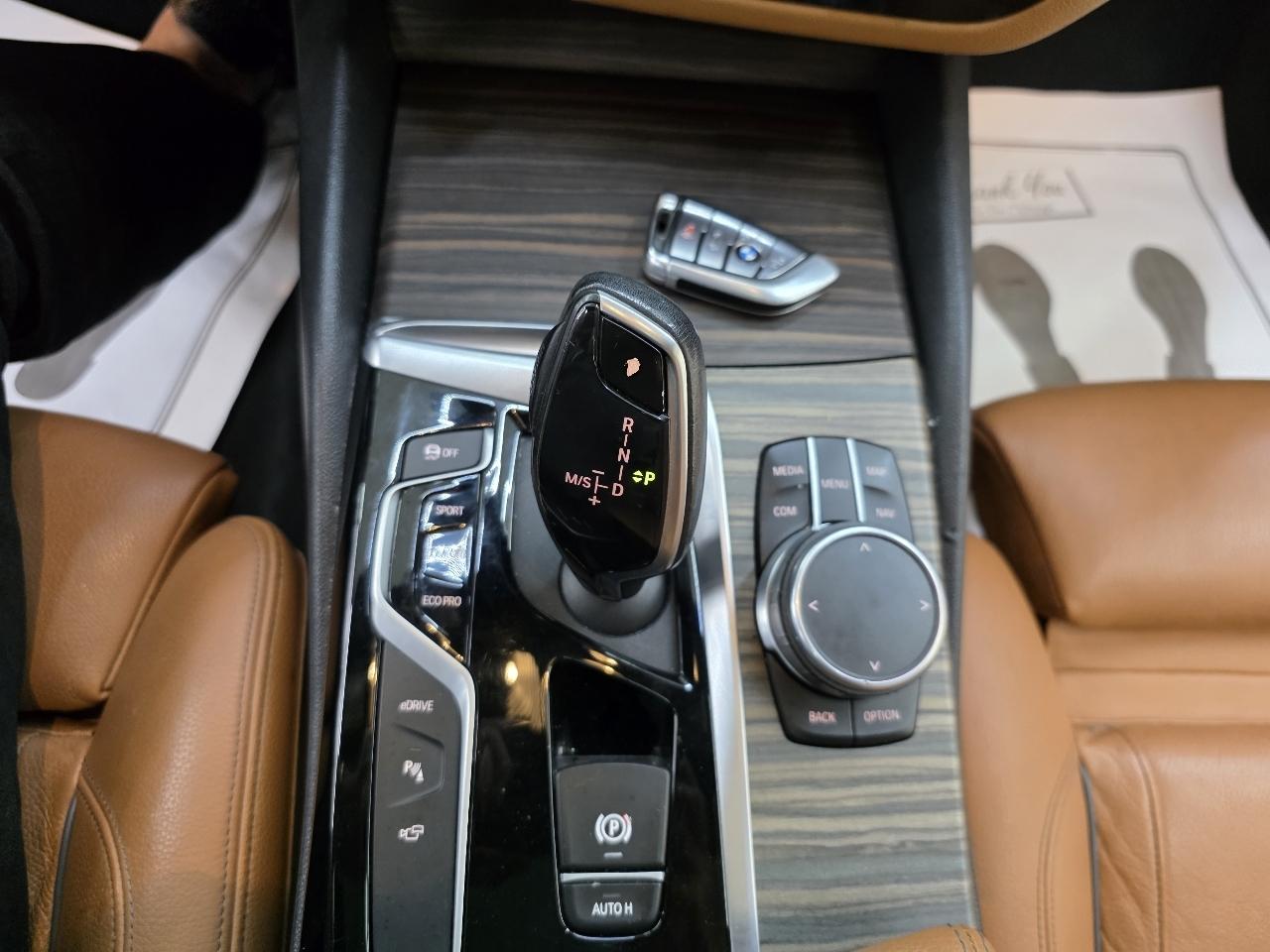 BMW 5-Series 530e iPerformance 2019