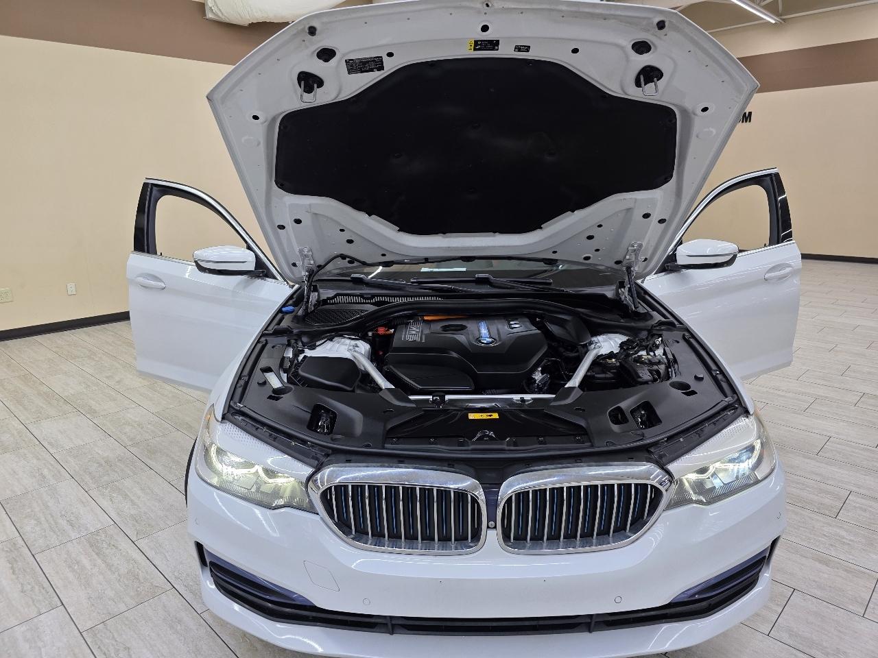 BMW 5-Series 530e iPerformance 2019
