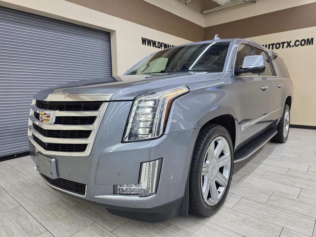 Cadillac Escalade ESV 2WD Luxury 2018