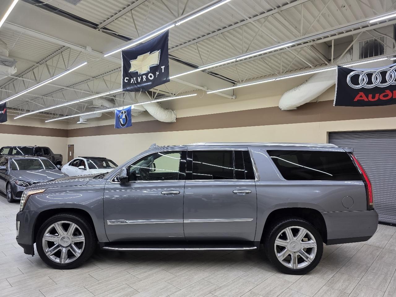 Cadillac Escalade ESV 2WD Luxury 2018