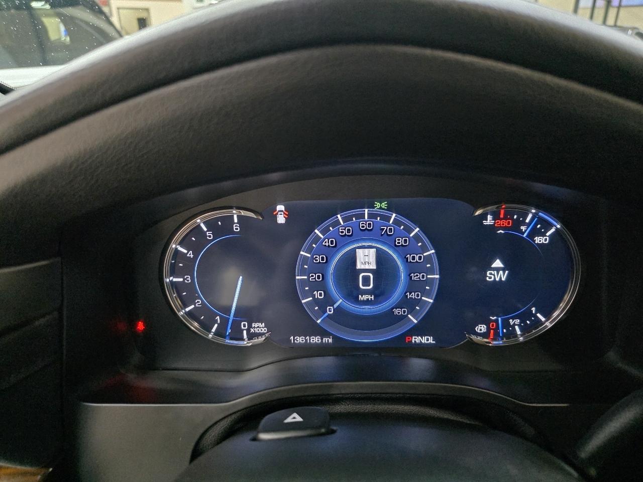 Cadillac Escalade ESV 2WD Luxury 2018