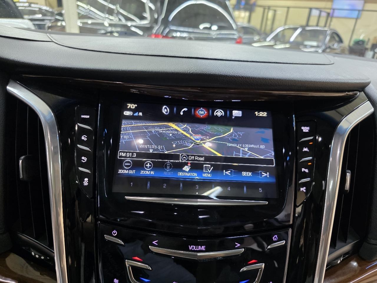Cadillac Escalade ESV 2WD Luxury 2018