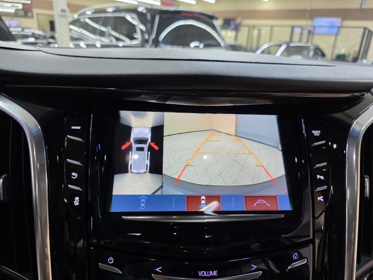 Cadillac Escalade ESV 2WD Luxury 2018