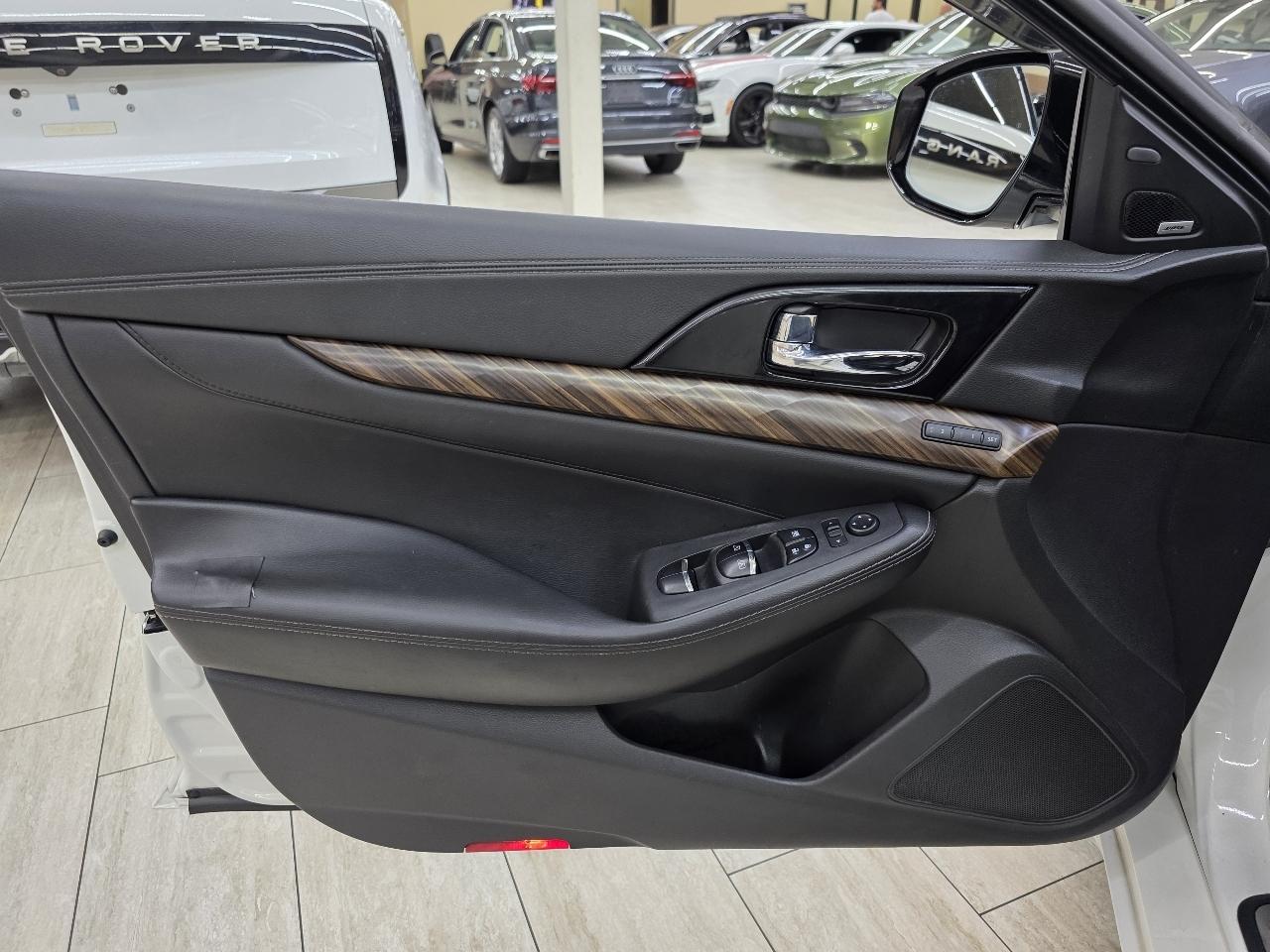 Nissan Maxima 3.5 S 2017
