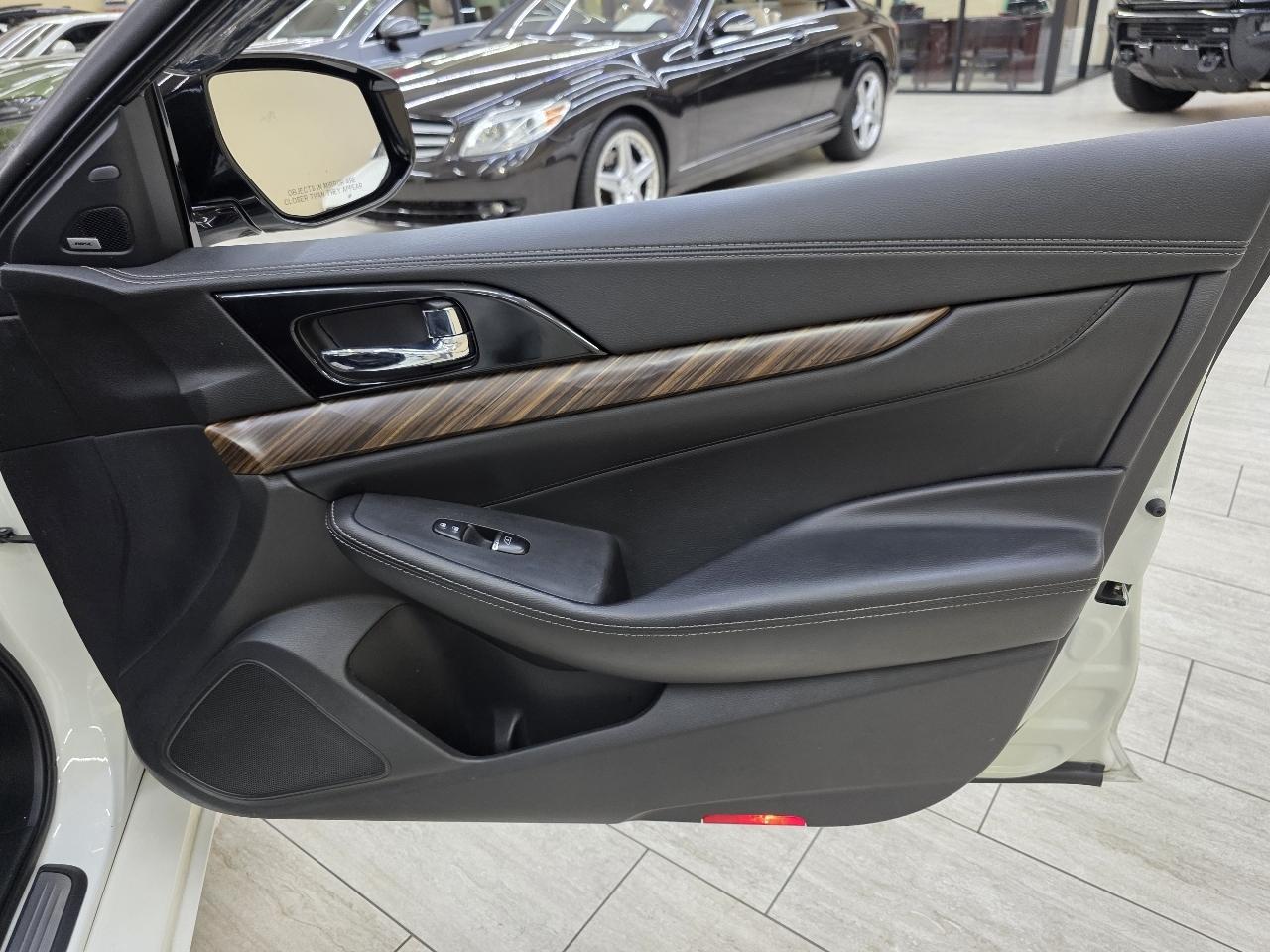 Nissan Maxima 3.5 S 2017