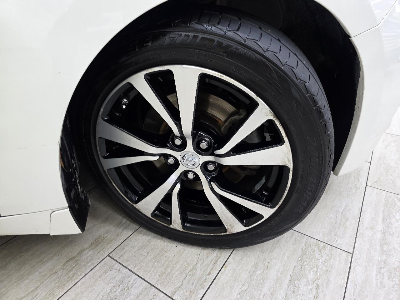 Nissan Maxima 3.5 S 2017