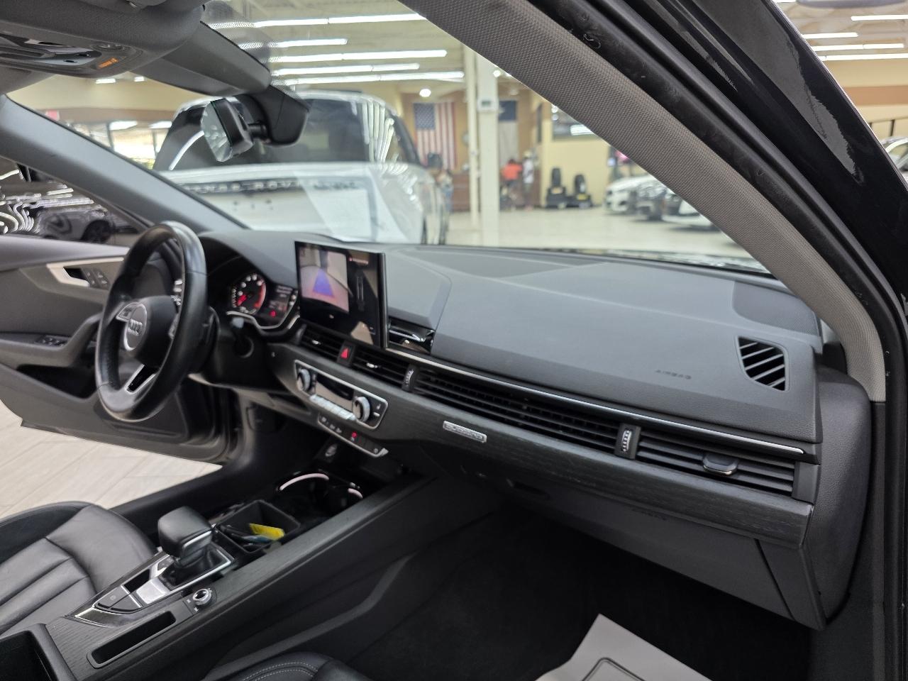 Audi A4  2021