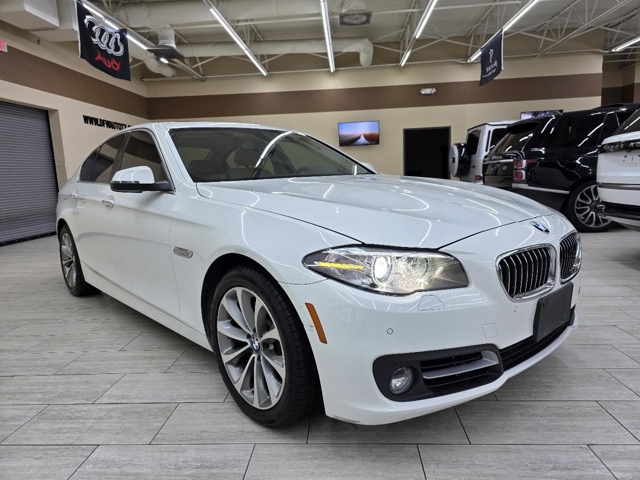 BMW 5-Series 528i xDrive 2016