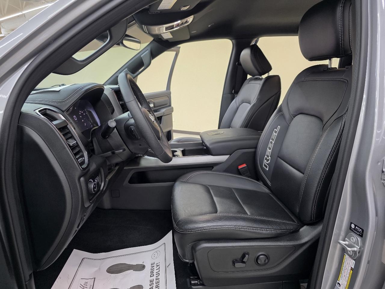 RAM 1500 Rebel Crew Cab SB 4WD 2025