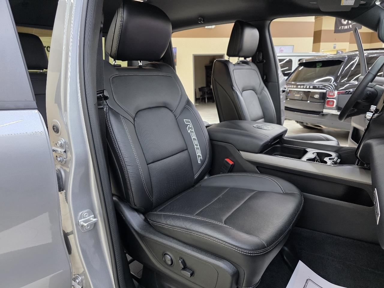 RAM 1500 Rebel Crew Cab SB 4WD 2025