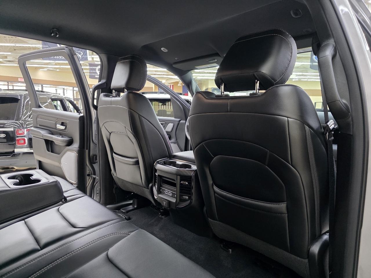 RAM 1500 Rebel Crew Cab SB 4WD 2025