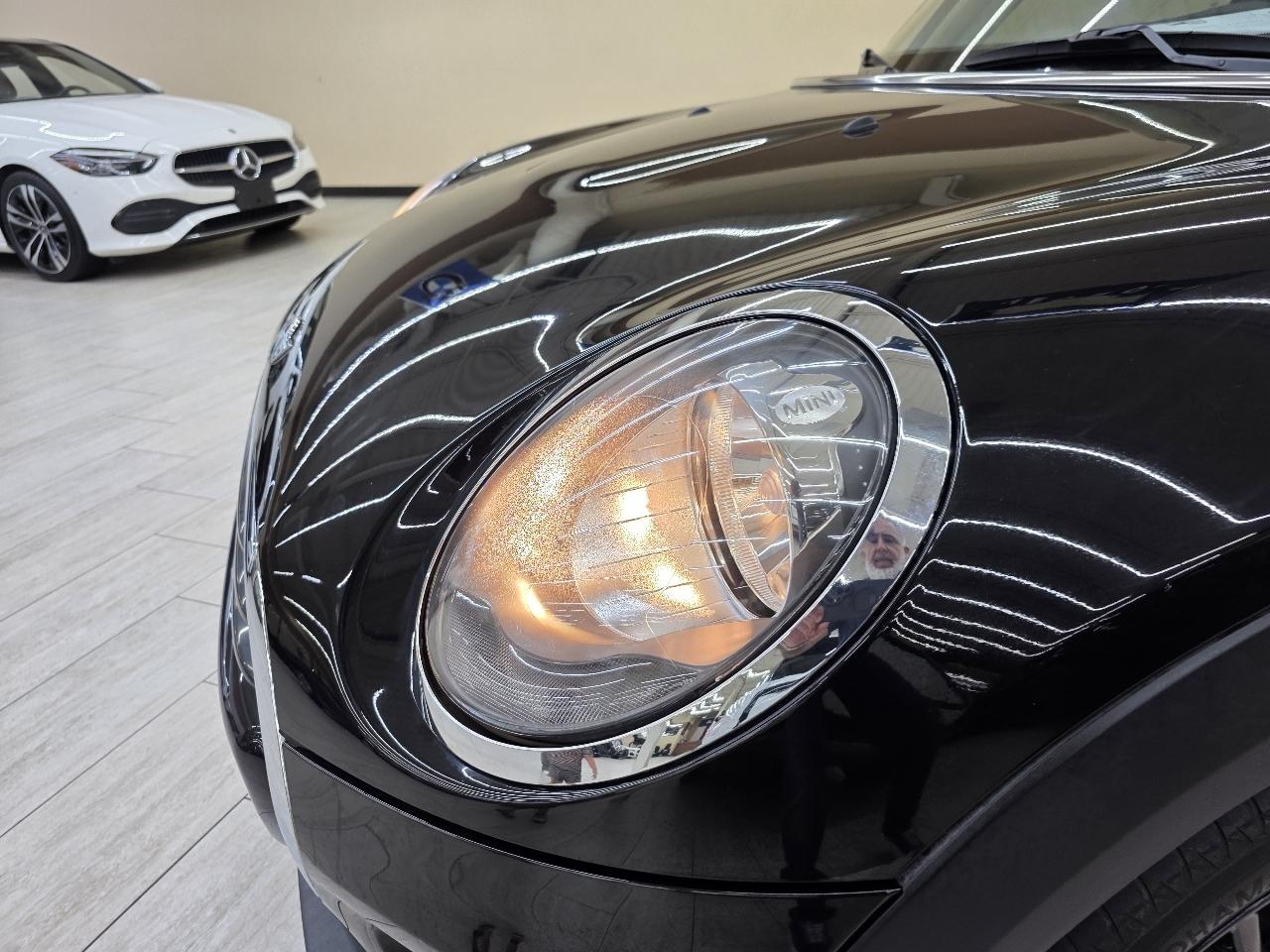 MINI Cooper 4-Door 2018