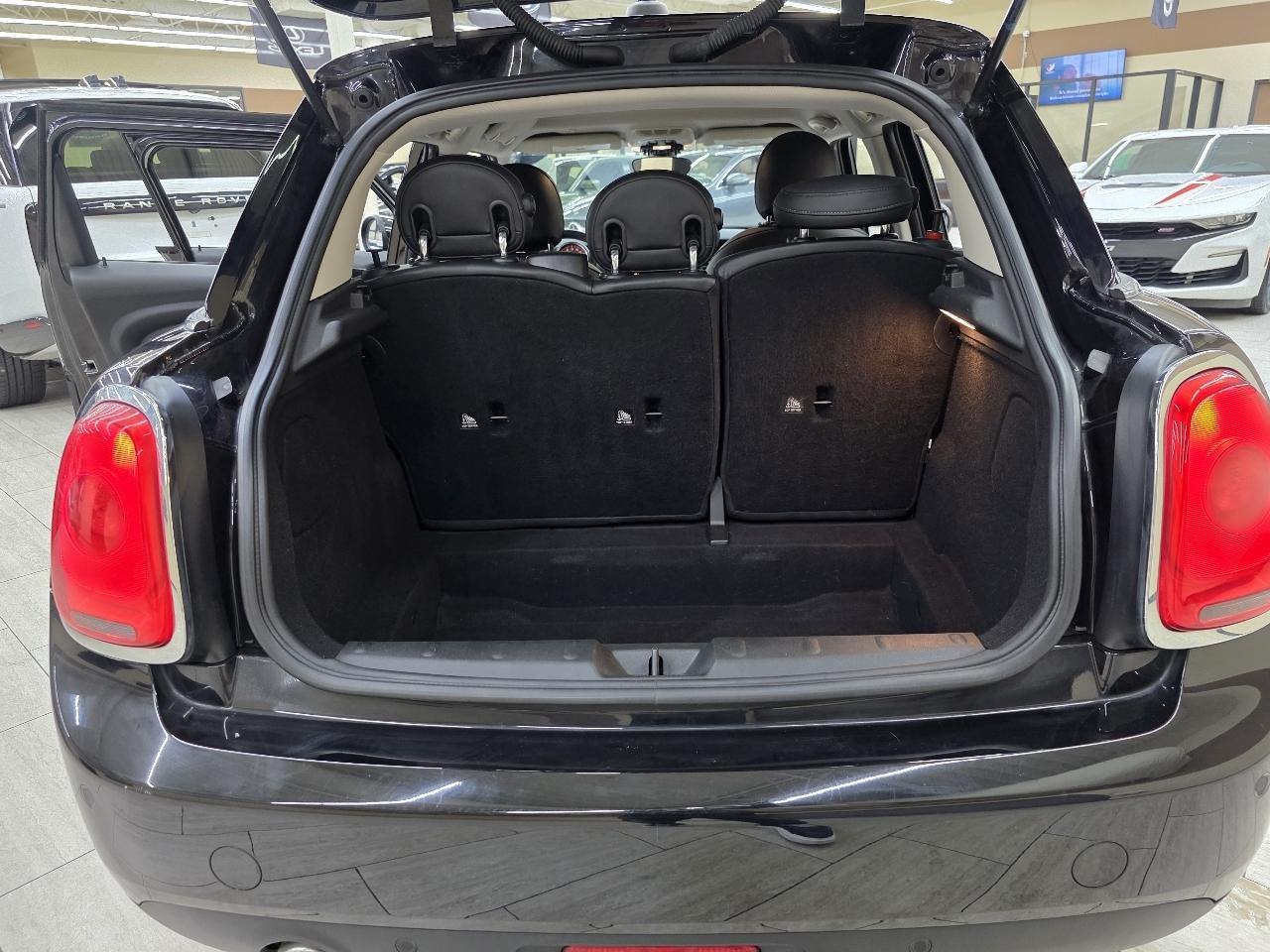 MINI Cooper 4-Door 2018