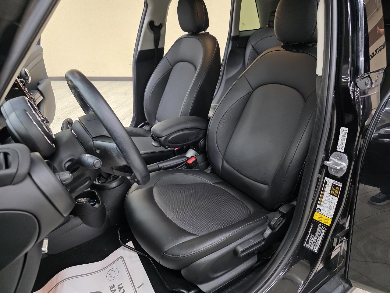 MINI Cooper 4-Door 2018