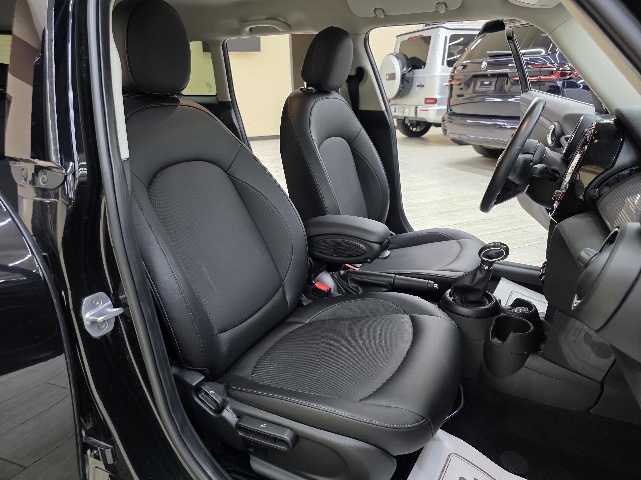 MINI Cooper 4-Door 2018